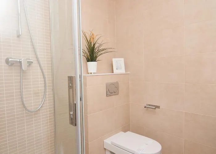 Charming Gracia 2 Bedrooms Barcelona