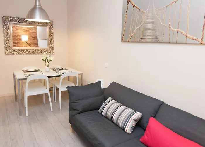 Charming Gracia 2 Bedrooms